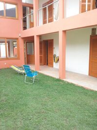 Vista das varanda e jardim