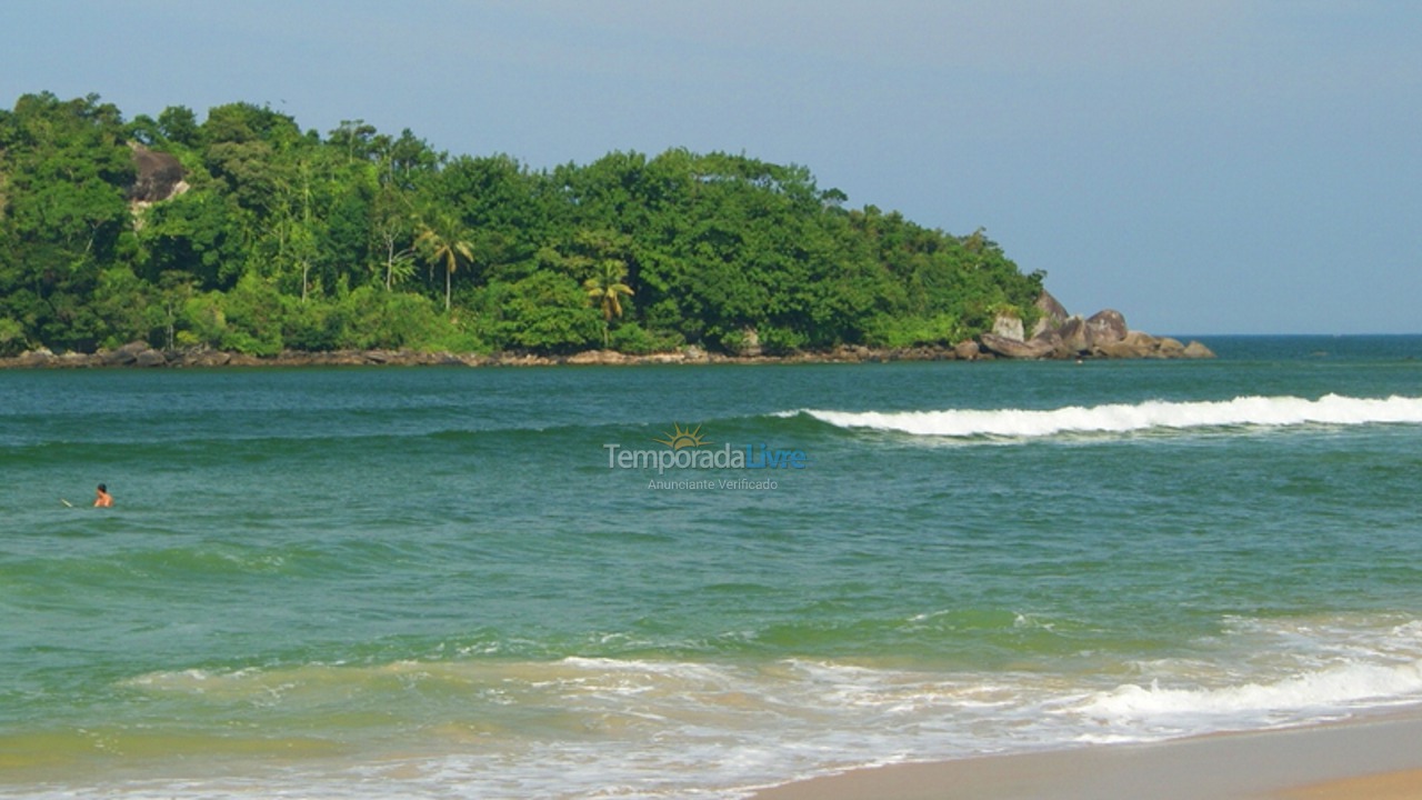 Casa para aluguel de temporada em Guarujá (Praia do Pernambuco)