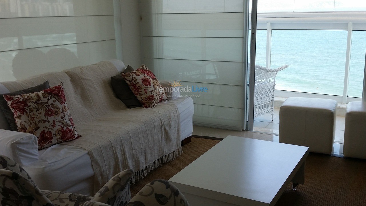 Apartment for vacation rental in Guarujá (Astúrias)