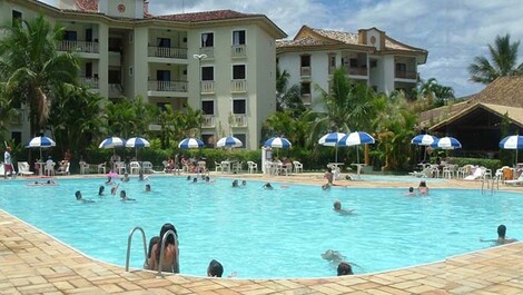 Piscina adulto semiolimpica e infantil