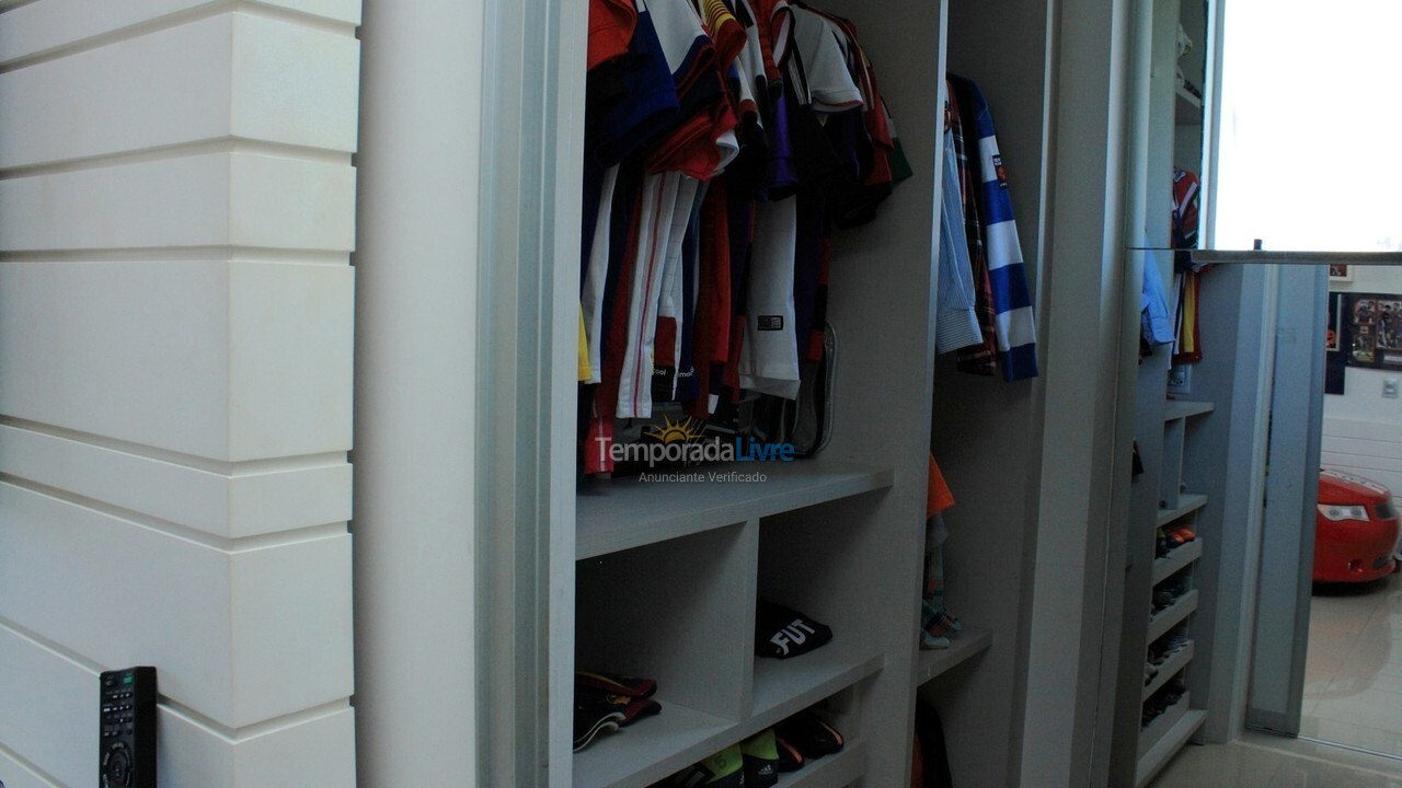 Casa para aluguel de temporada em Rio de Janeiro (Barra da Tijuca)