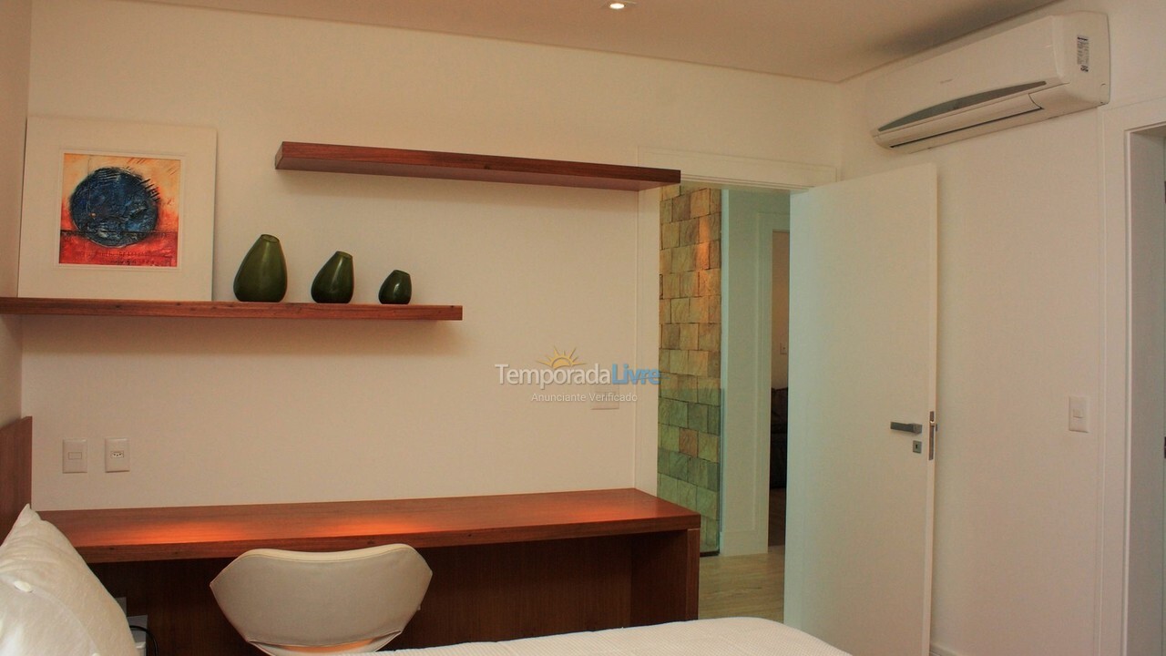 Casa para aluguel de temporada em Rio de Janeiro (Barra da Tijuca)