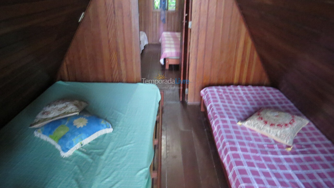 Casa para aluguel de temporada em Ubatuba (Praia Prumirim)