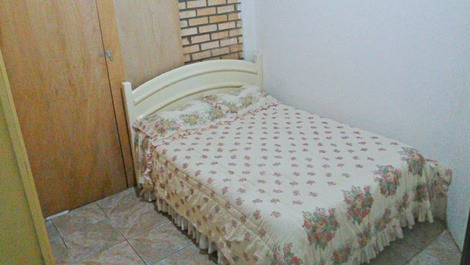 Casa com PISCINA Praia Brava / dos Amores. Ref A395