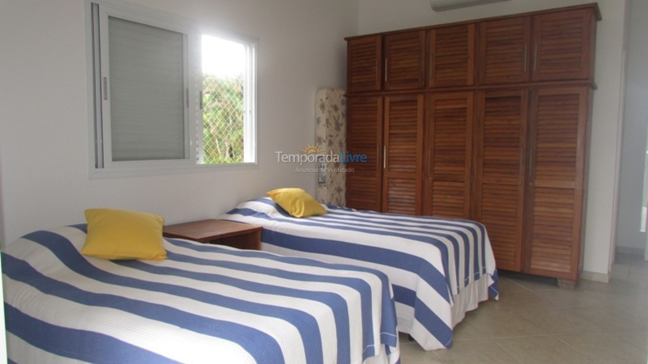 House for vacation rental in São Sebastião (Praia da Baleia)