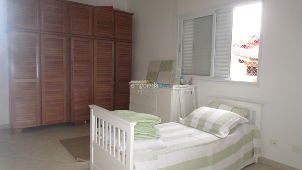 House for vacation rental in São Sebastião (Praia da Baleia)