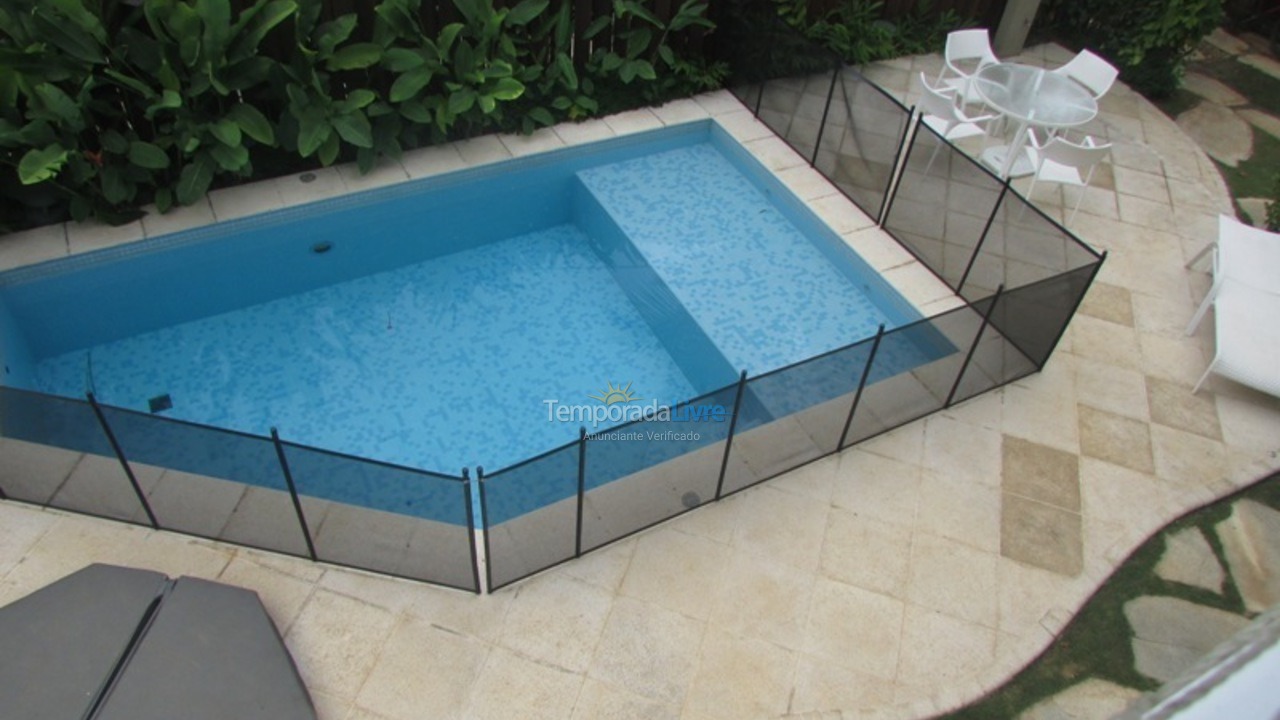 House for vacation rental in São Sebastião (Praia da Baleia)