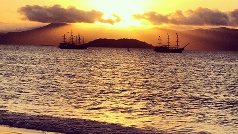 Praia Cachoeira do Bom Jesus