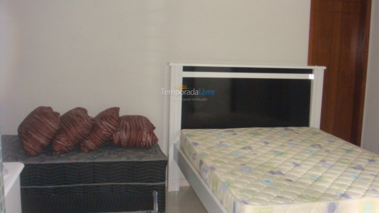 Apartamento para alquiler de vacaciones em Ubatuba (Praia das Toninhas)