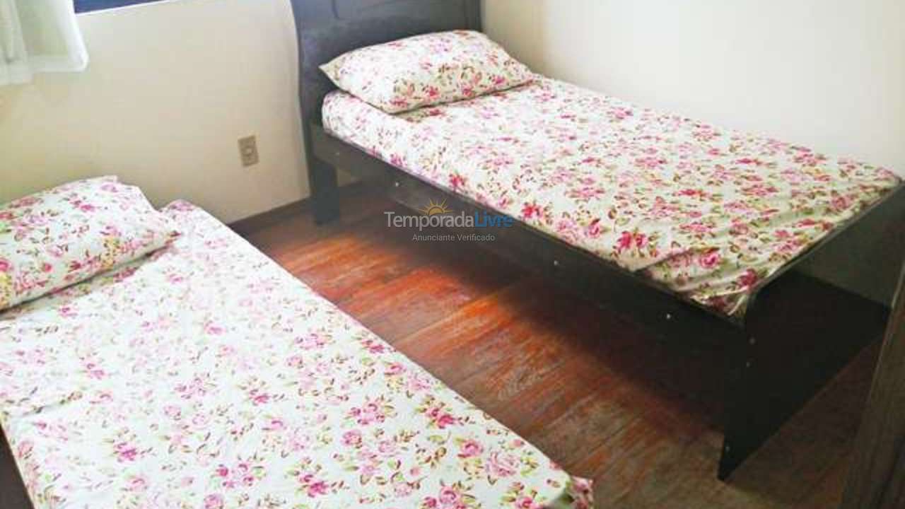 Apartamento para aluguel de temporada em Balneário Camboriú (Praia Central)