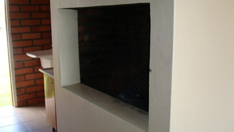 3 BEDROOM HOUSE 200m FROM THE SEA INGLESES