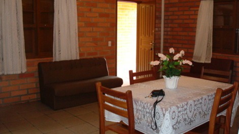 3 BEDROOM HOUSE 200m FROM THE SEA INGLESES