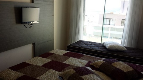 LRECIOSO PISO C / P VISTA / MAR 3 DORM. 2 vacantes