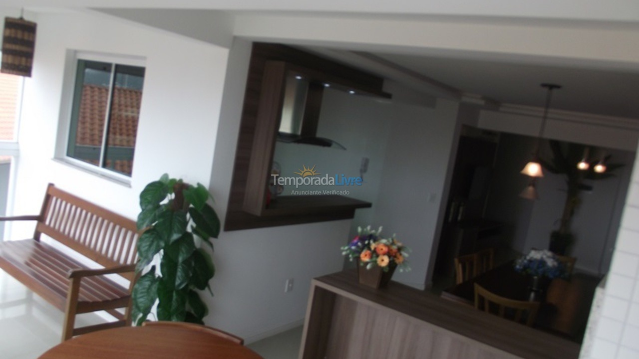 Apartment for vacation rental in Bombinhas (Praia de Bombas)