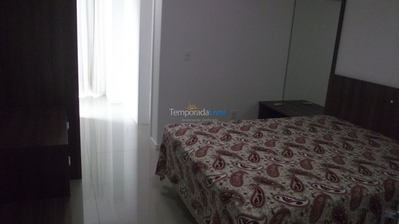 Apartment for vacation rental in Bombinhas (Praia de Bombas)