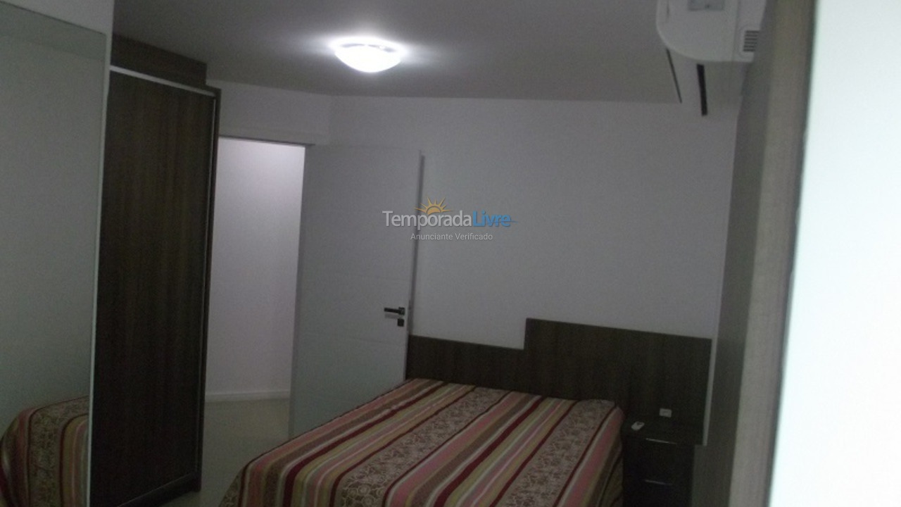 Apartment for vacation rental in Bombinhas (Praia de Bombas)