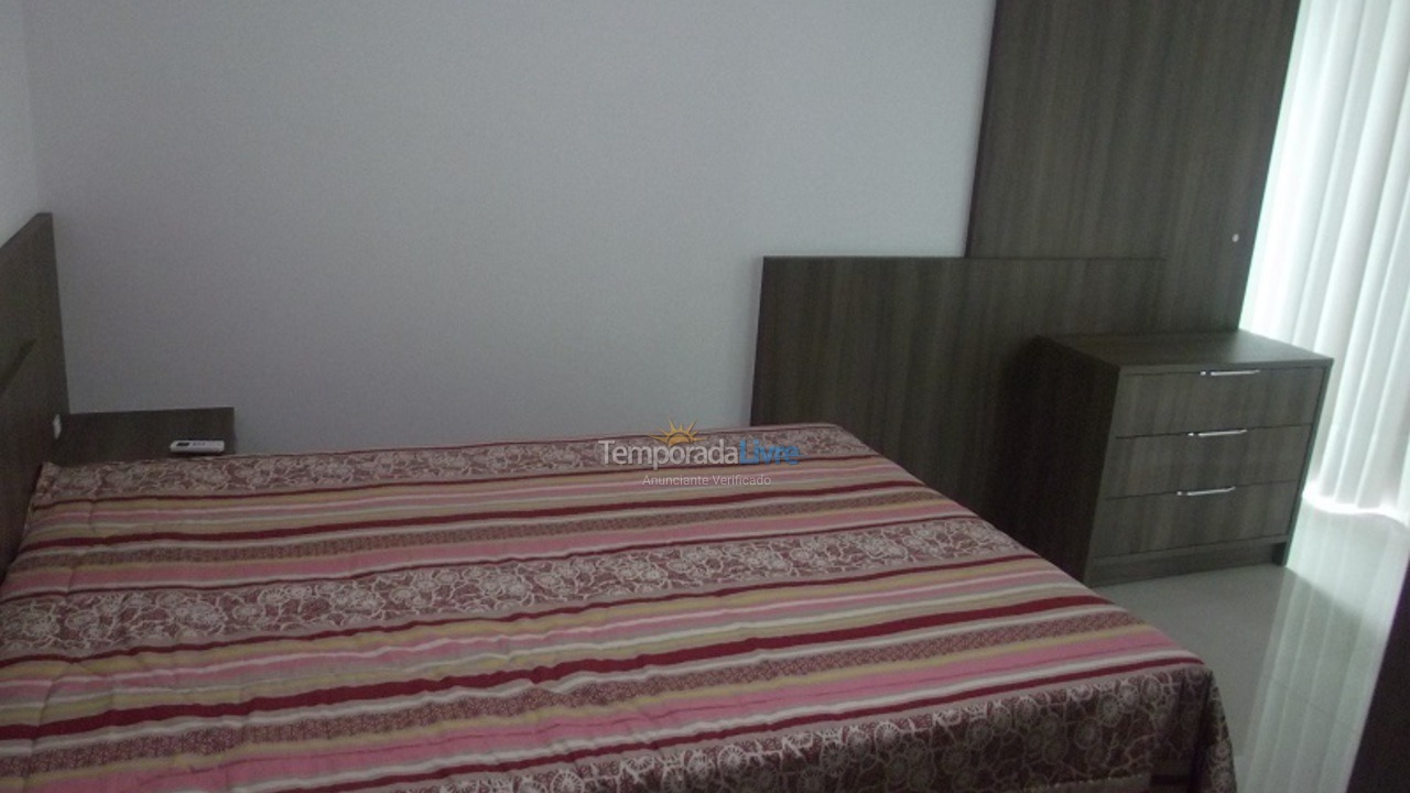 Apartment for vacation rental in Bombinhas (Praia de Bombas)