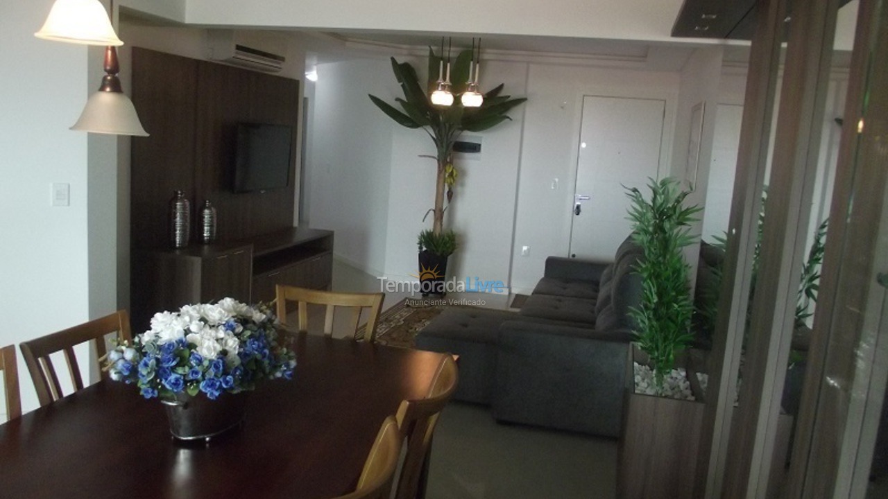 Apartment for vacation rental in Bombinhas (Praia de Bombas)