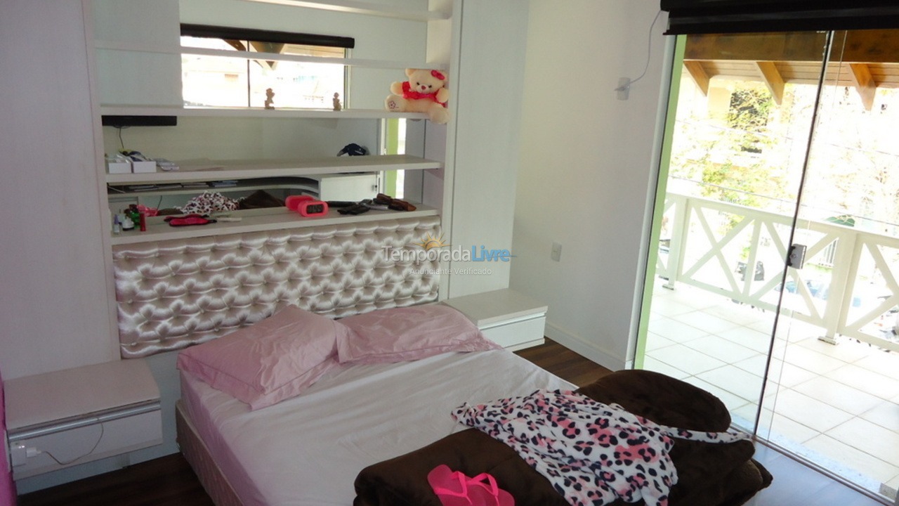 House for vacation rental in Itapema (Centro)