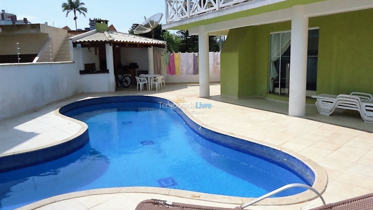 House for vacation rental in Itapema (Centro)