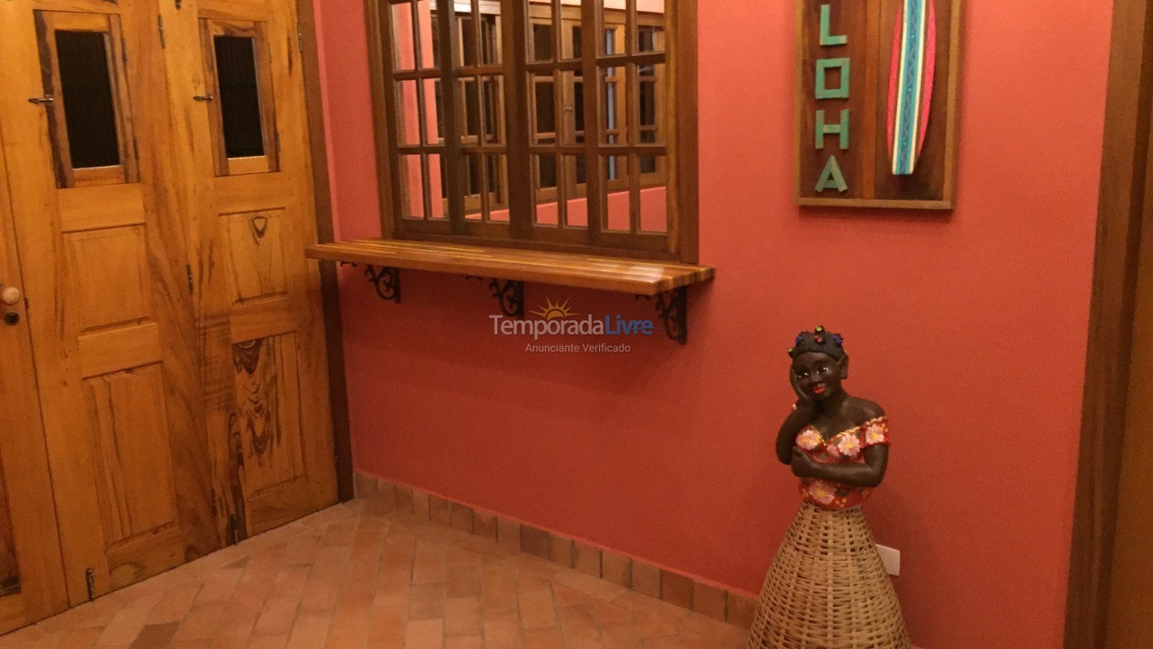 Apartamento para aluguel de temporada em Ubatuba (Lagoinha)