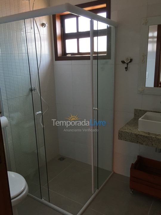 Apartamento para aluguel de temporada em Ubatuba (Lagoinha)