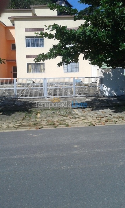 Apartamento para alquiler de vacaciones em Ubatuba (Praia Grande)