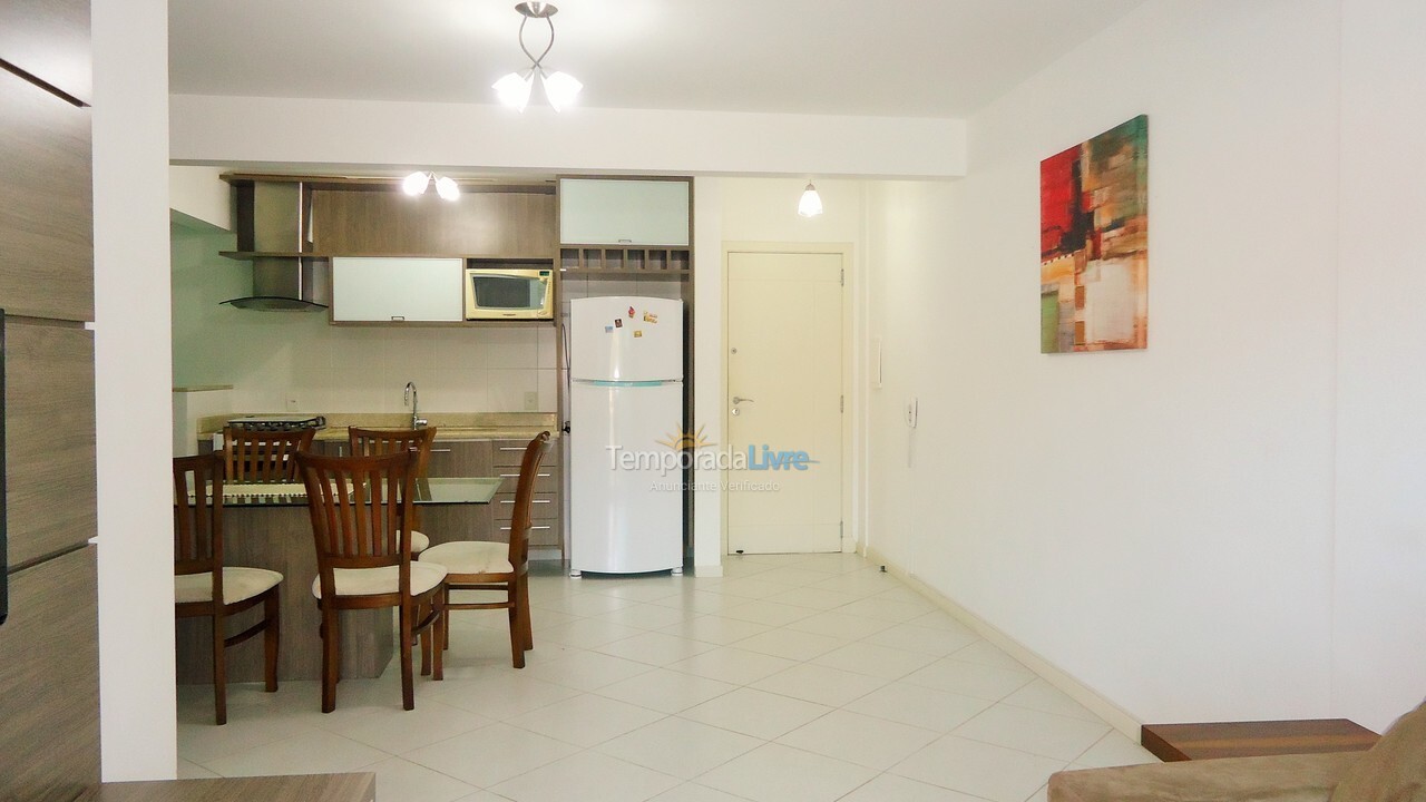 Apartment for vacation rental in Bombinhas (Praia de Bombinhas)