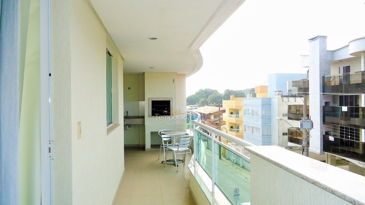 Apartment for vacation rental in Bombinhas (Praia de Bombinhas)