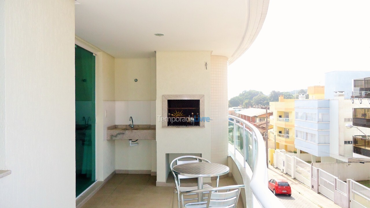 Apartment for vacation rental in Bombinhas (Praia de Bombinhas)