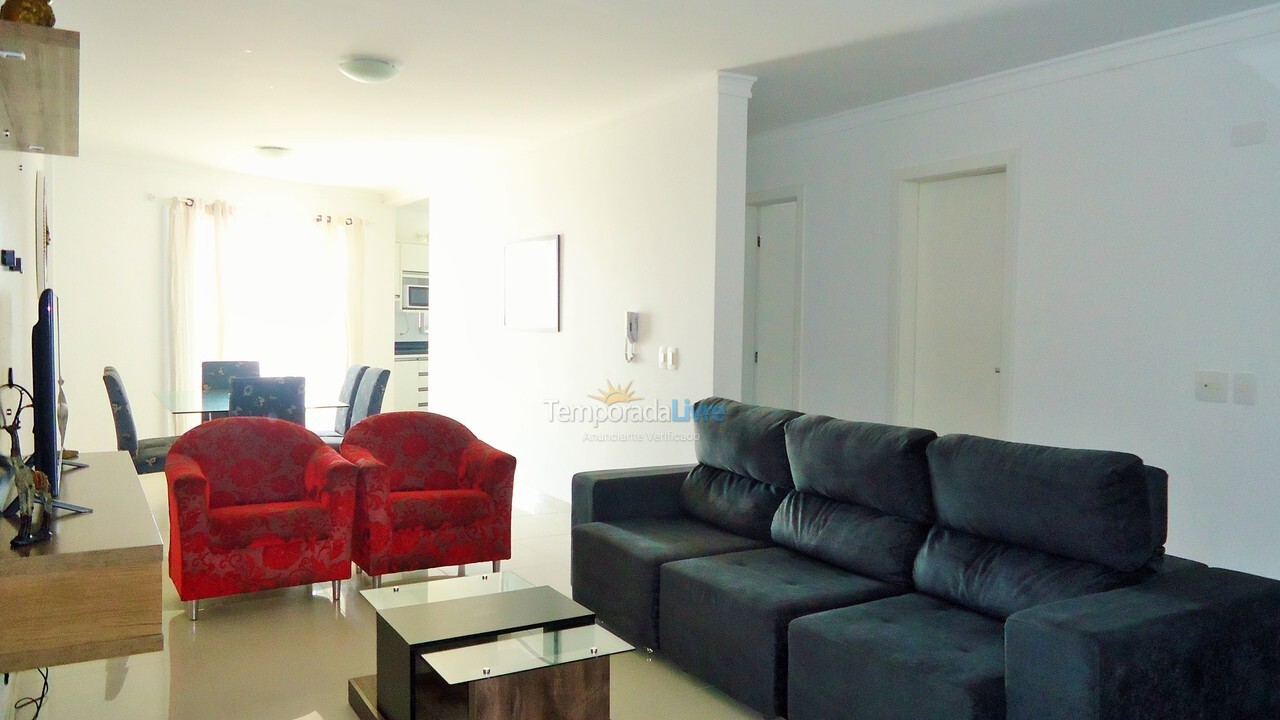 Apartment for vacation rental in Bombinhas (Praia de Bombinhas)