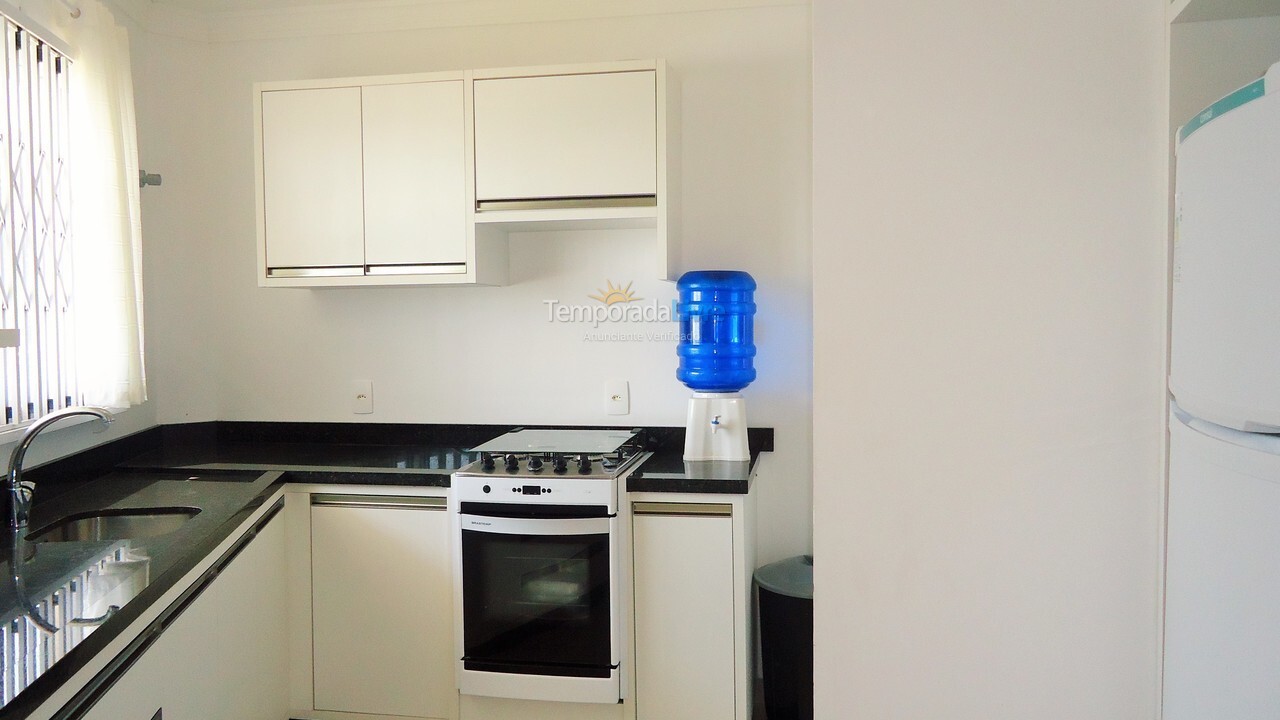 Apartment for vacation rental in Bombinhas (Praia de Bombinhas)