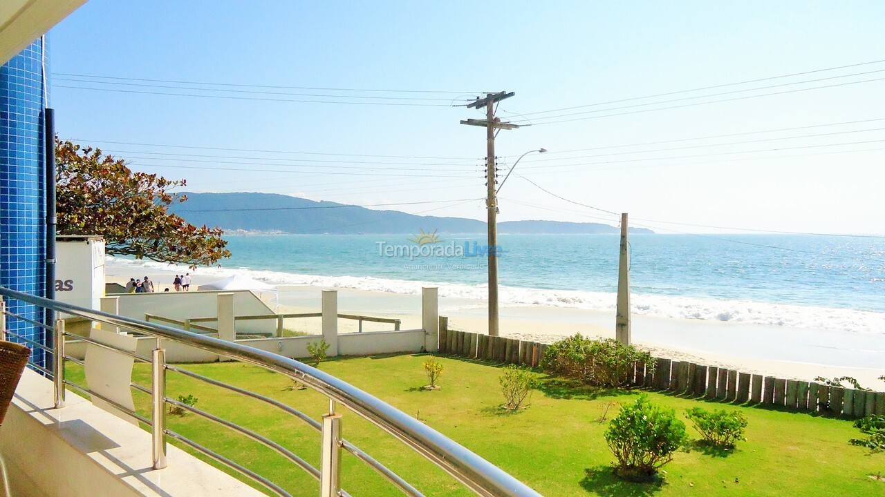 Apartment for vacation rental in Bombinhas (Praia de Bombinhas)