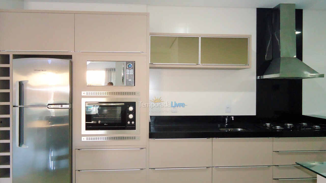 Apartment for vacation rental in Bombinhas (Praia de Bombinhas)