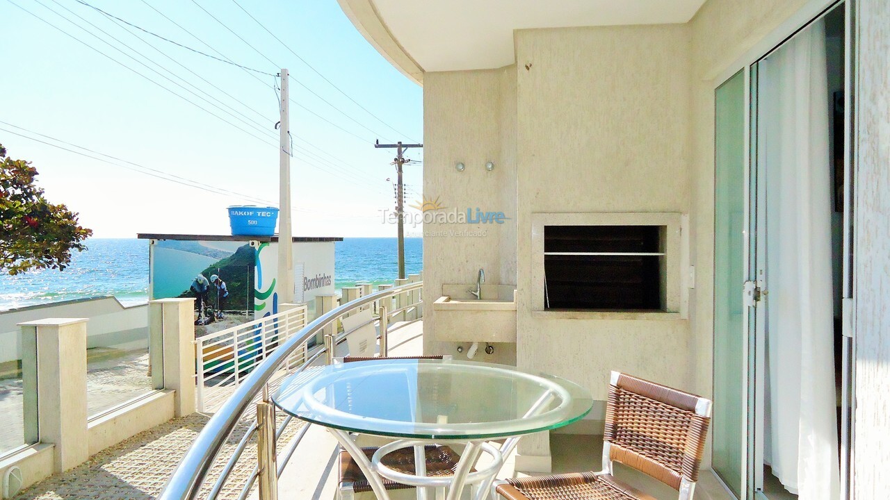 Apartment for vacation rental in Bombinhas (Praia de Bombinhas)