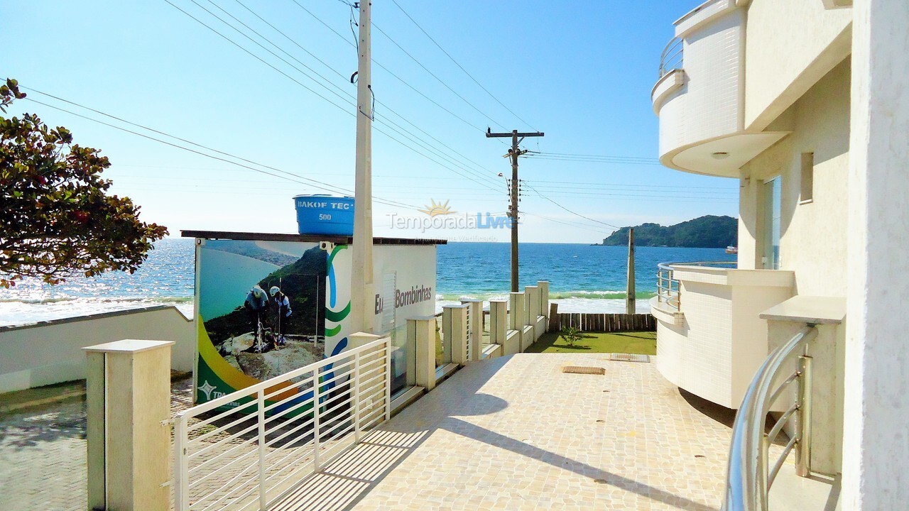 Apartment for vacation rental in Bombinhas (Praia de Bombinhas)