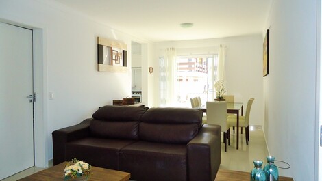 Sala de estar e jantar integradas