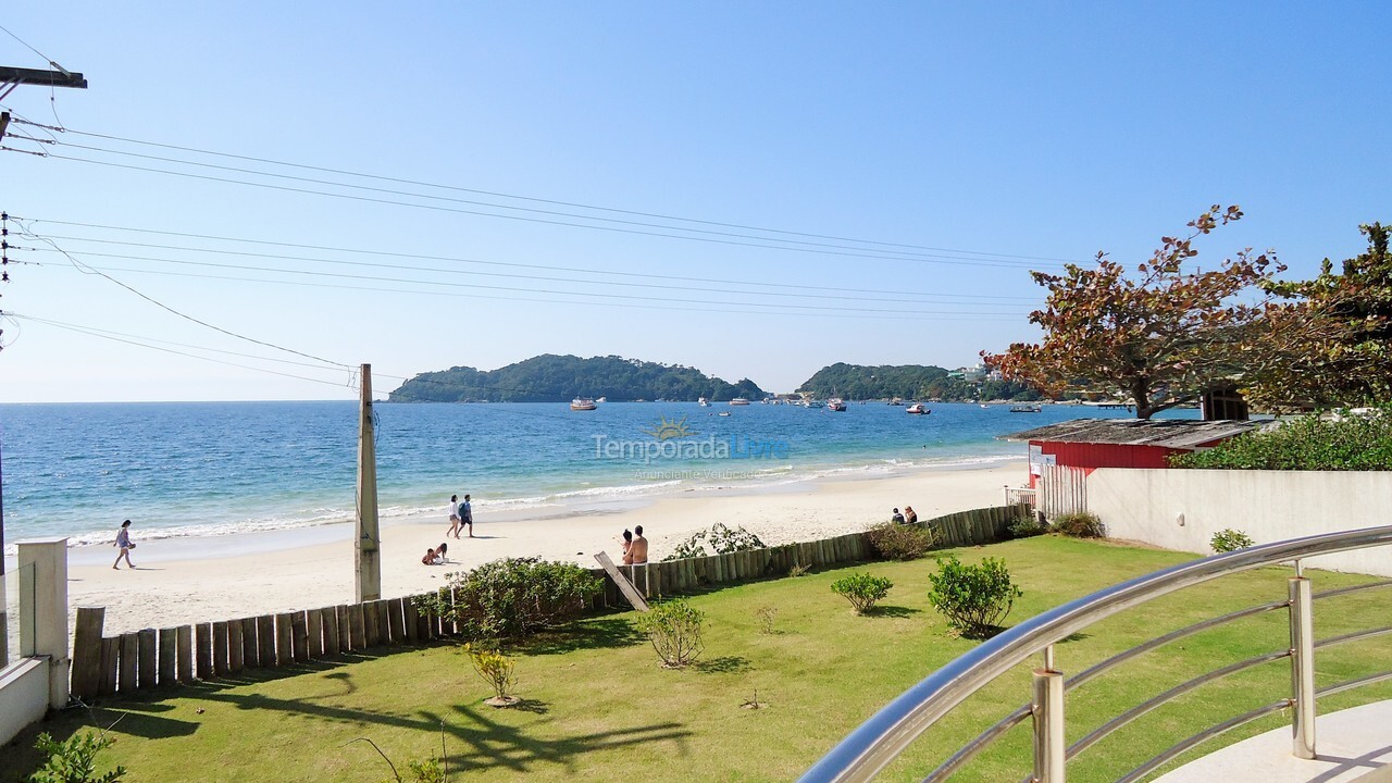 Apartment for vacation rental in Bombinhas (Praia de Bombinhas)