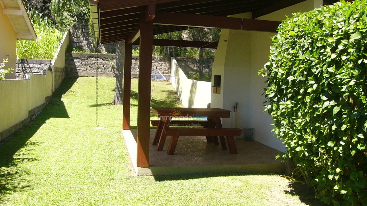 House for vacation rental in Garopaba (Morrinhos)