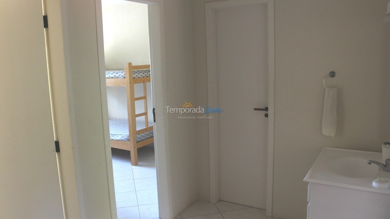 House for vacation rental in Garopaba (Morrinhos)