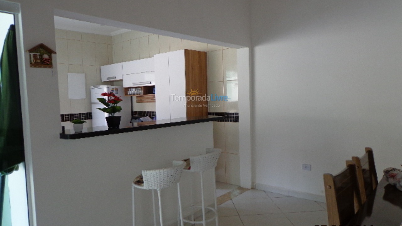 House for vacation rental in Ubatuba (Praia das Toninhas)
