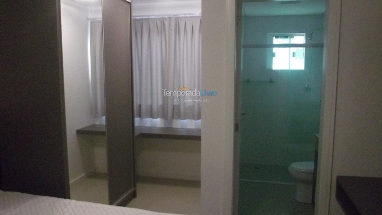 Apartment for vacation rental in Bombinhas (Praia de Bombas)