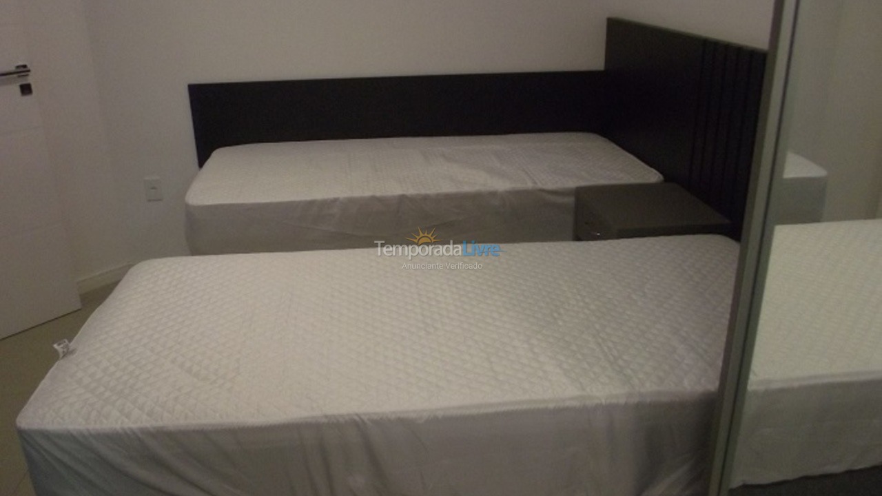 Apartment for vacation rental in Bombinhas (Praia de Bombas)