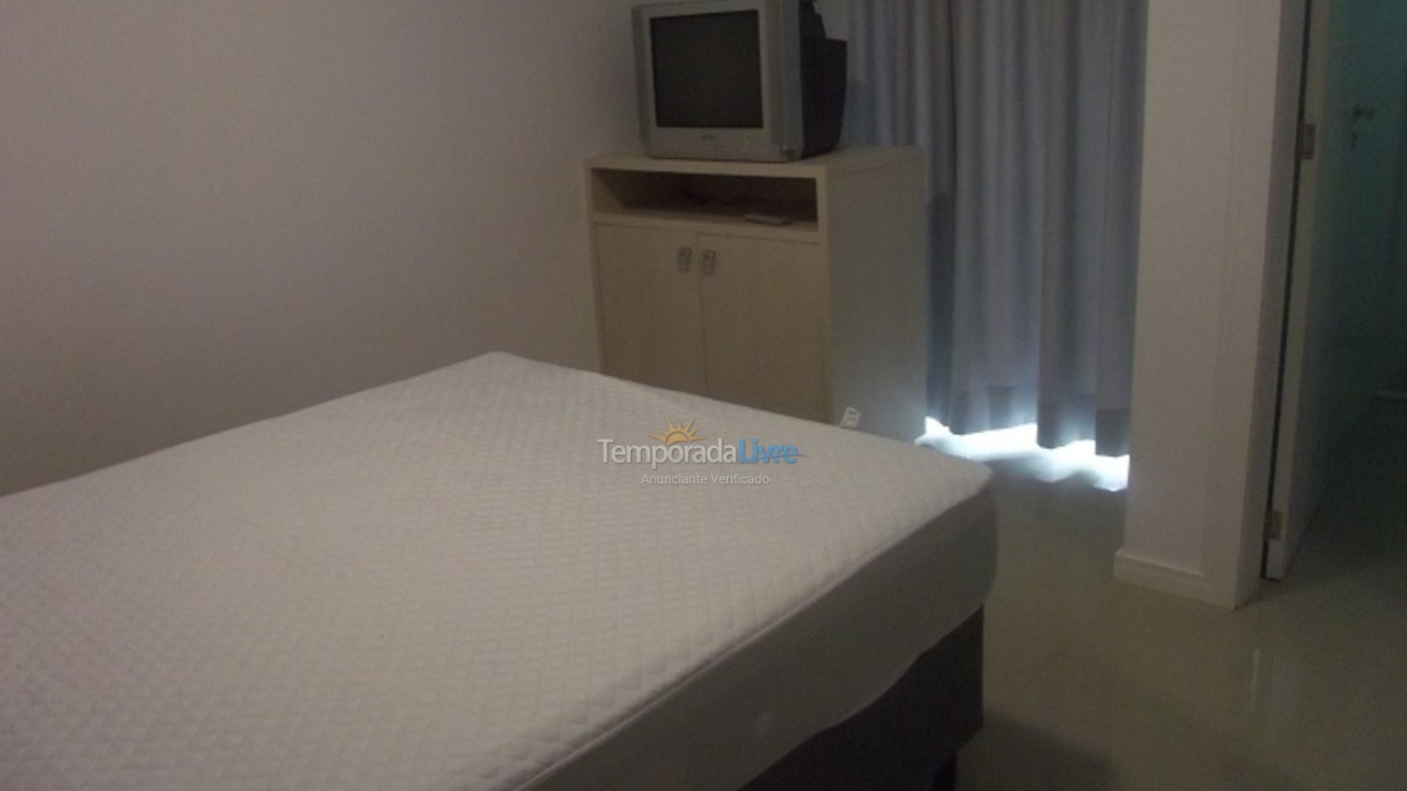 Apartment for vacation rental in Bombinhas (Praia de Bombas)