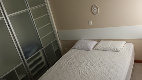 A DORMITORIOS A 80 metros de la BOMBAS BEACH