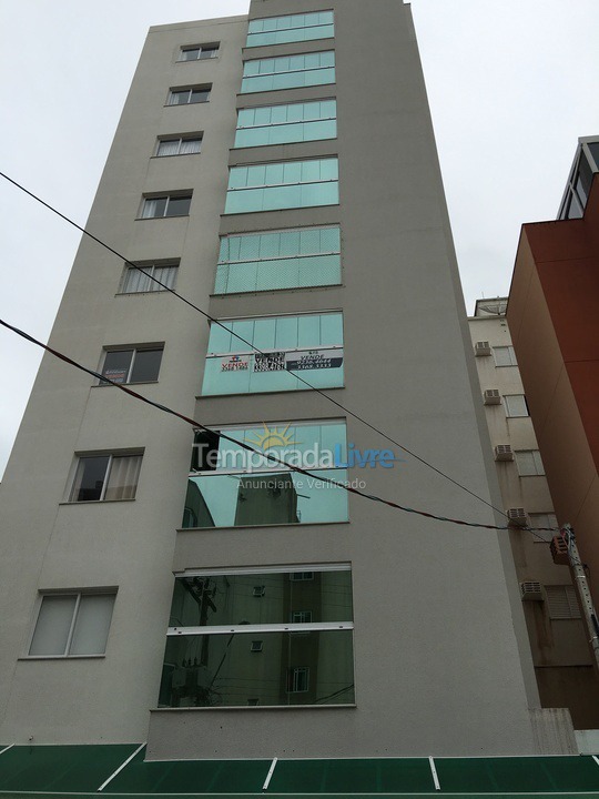 Apartment for vacation rental in Itapema (Meia Praia)