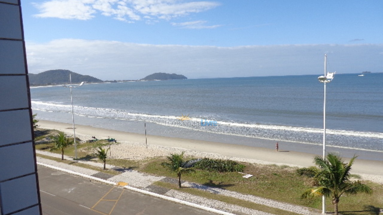 Apartamento para aluguel de temporada em São Francisco do Sul (Enseada)