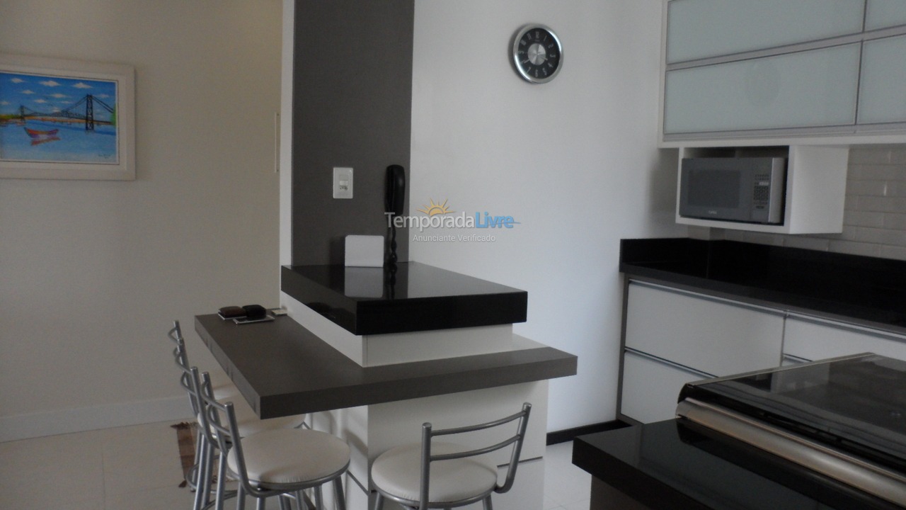 Apartamento para aluguel de temporada em Florianopolis (Praia dos Ingleses)