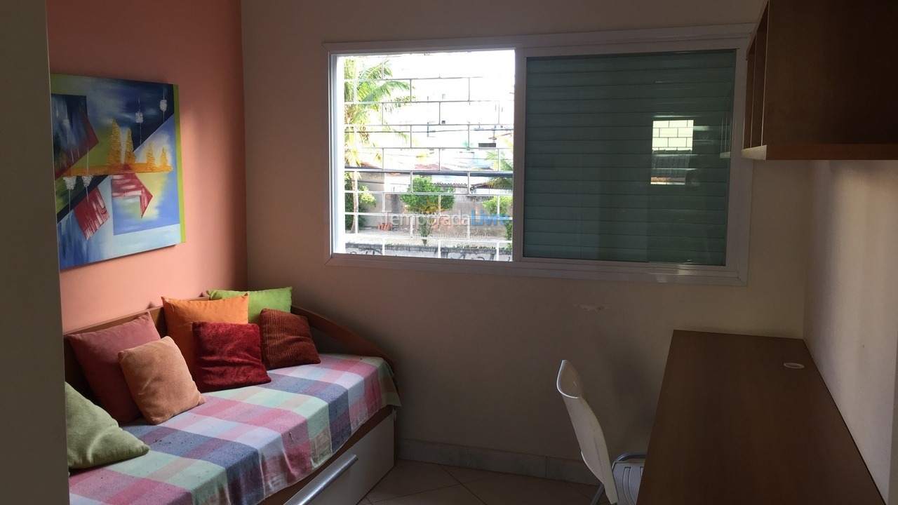 Casa para aluguel de temporada em Guarapari (Praia do Morro)