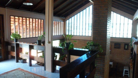 CASA 3 QUARTOS COM PISCINA P/ 10 PESSOAS 250M PRAIA INGLESES